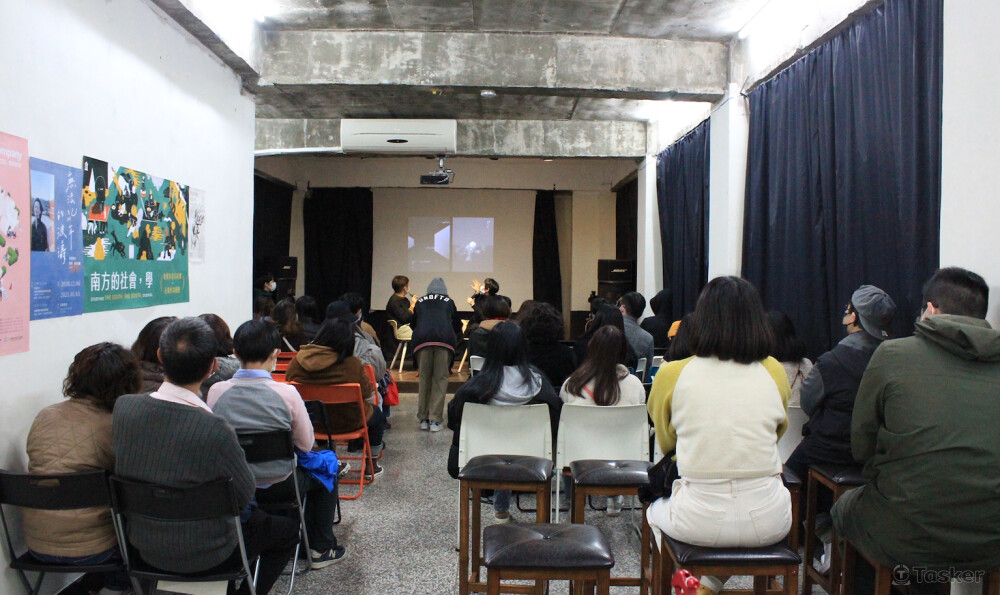 圖為高雄三餘書店場