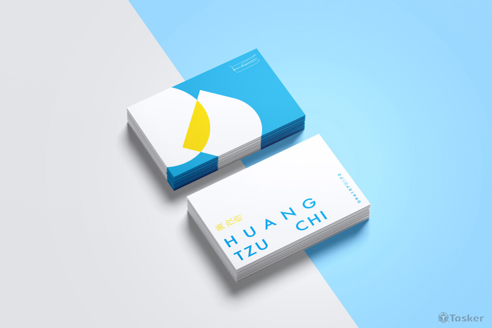 藍色代表創作靈感如天空般廣闊，黃色則是創作的音樂作品太陽般耀眼閃爍。