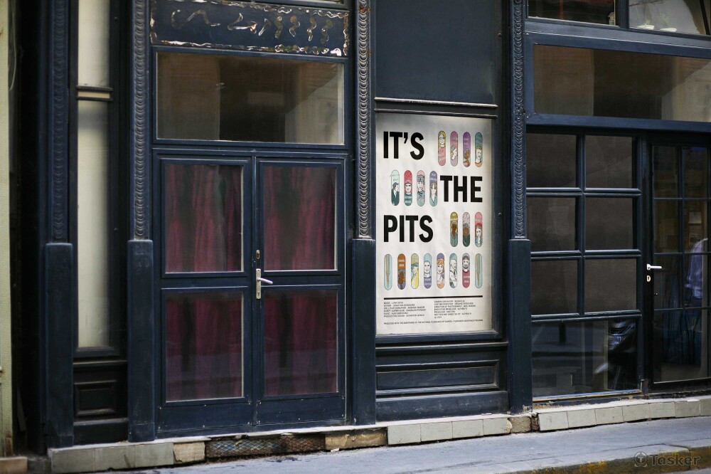 ''IT'S THE PITS'' POSTER