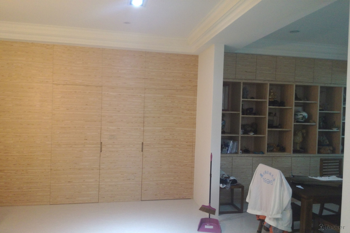 用同樣的木皮施作來達到一致性