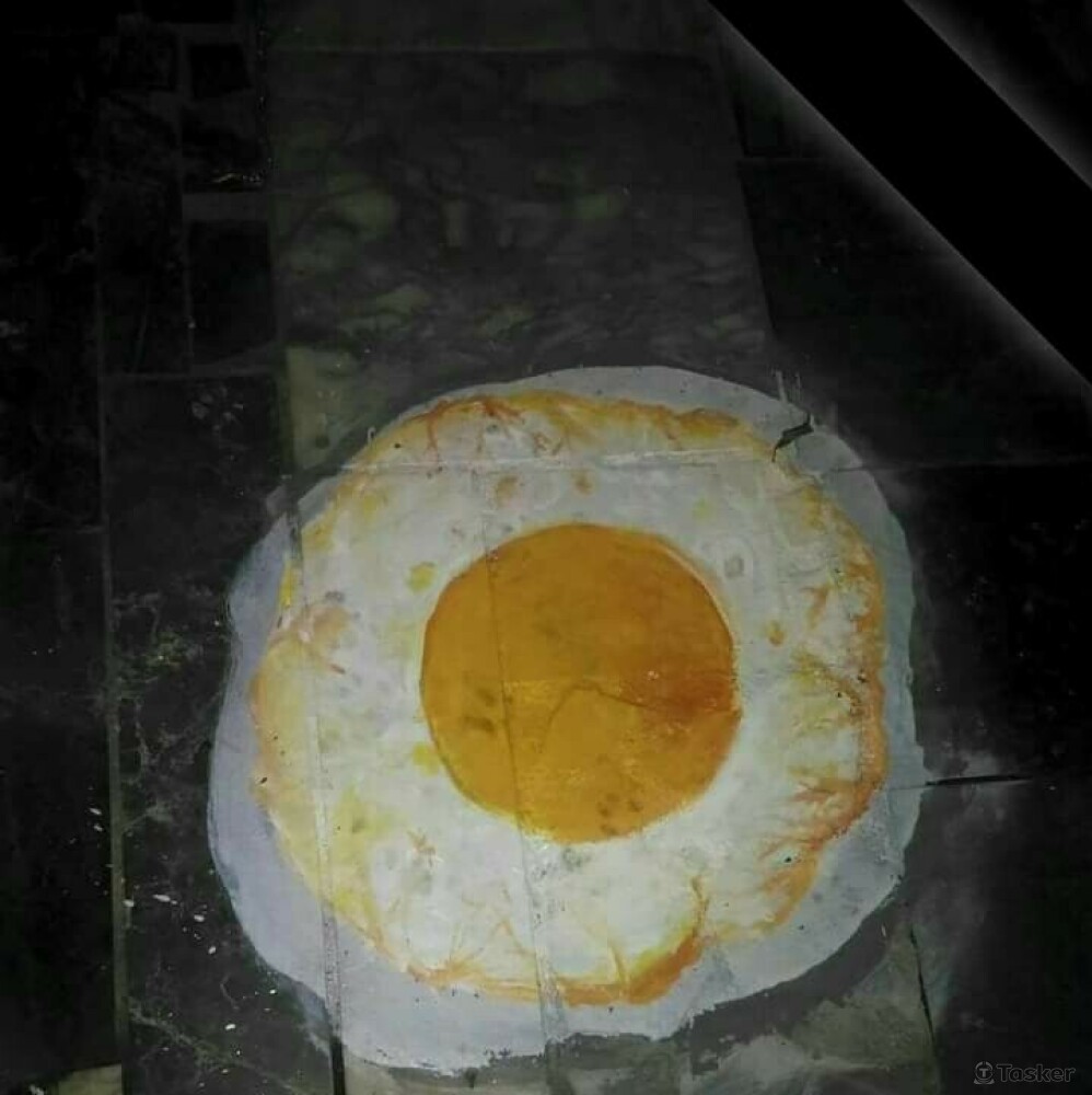 荷包蛋？恐龍蛋？地面隨手畫