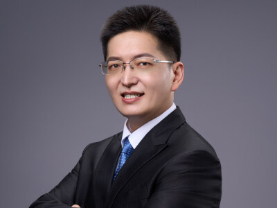 老師形象照 | 大倫老師