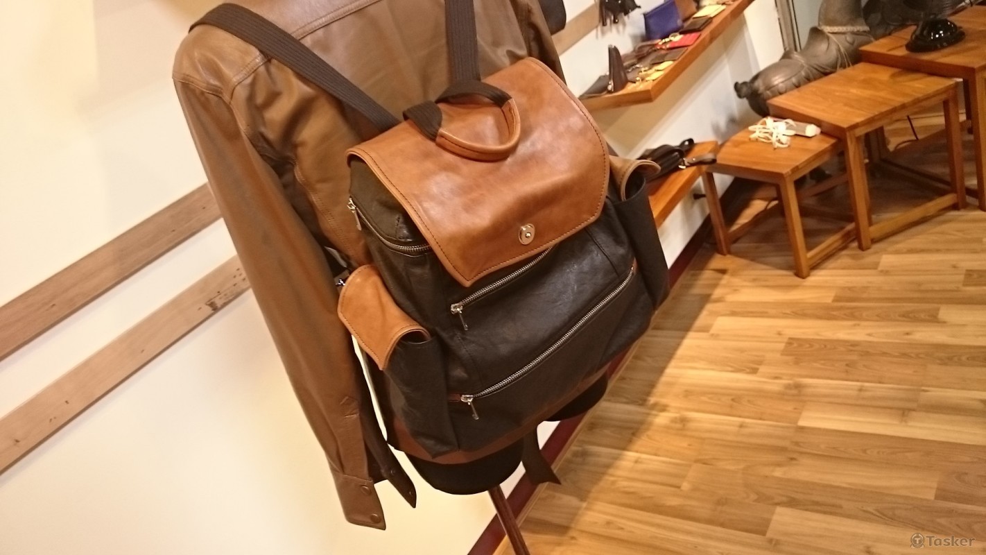 輕量 羊馬後背包