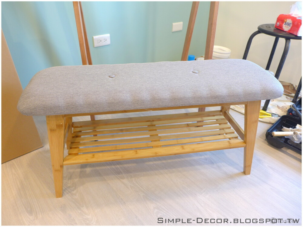 簡約北歐風換鞋凳，棉麻坐墊＋楠竹框架