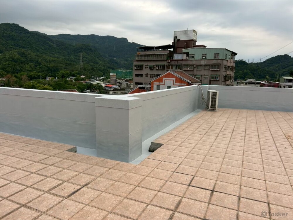 坪頂面漆第一道第二道