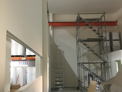 提供「輕隔間」服務