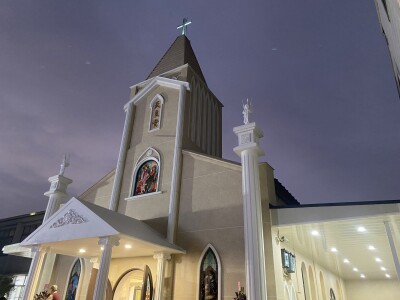 鳳山耶穌君王堂新堂落成啟用