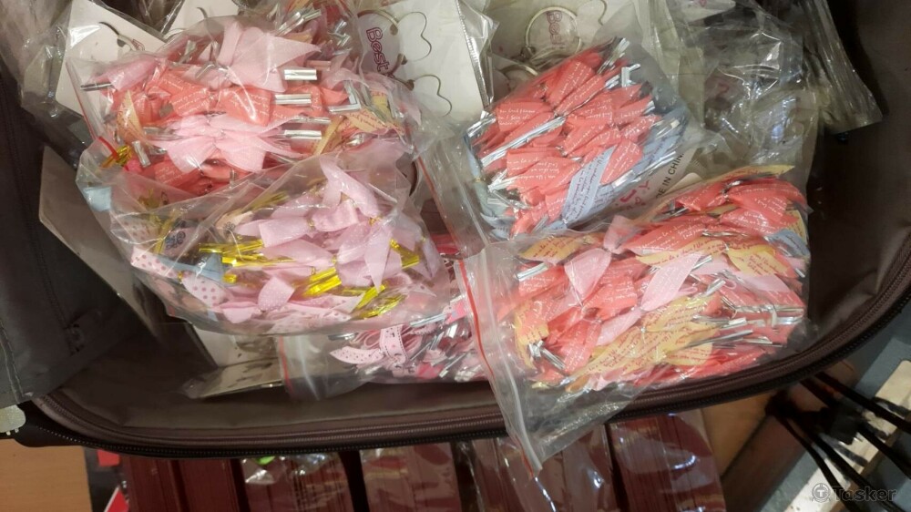 金屬鑰匙圈-搭配獨家原創設計挑題盒子&親手製作蝴蝶結