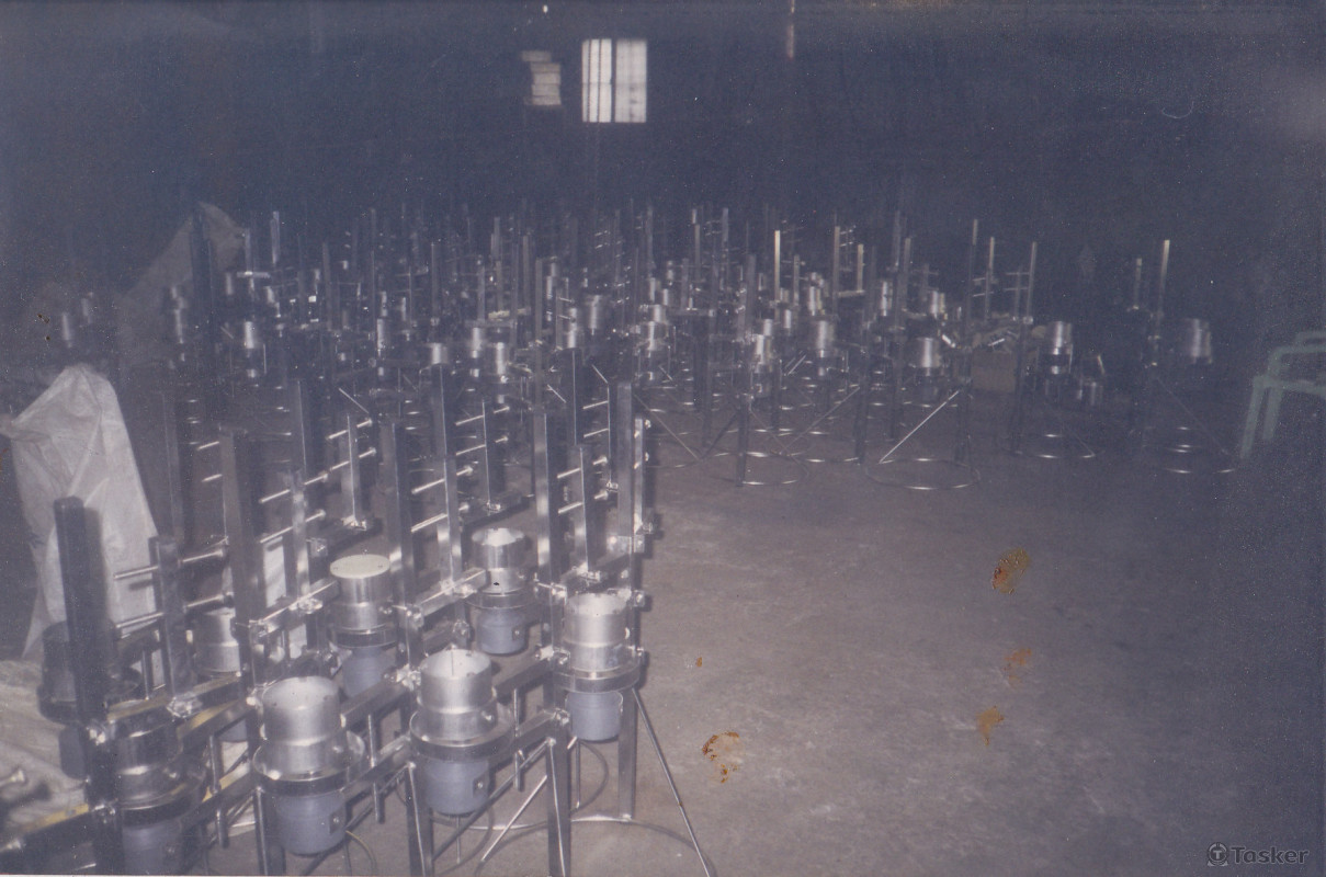 自動化養鰻設備