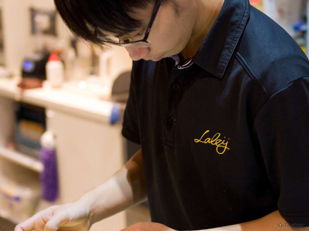 LALEY  Brunch Logo設計