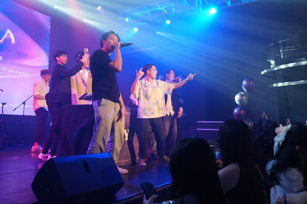 康橋舞會-同學台上熱舞