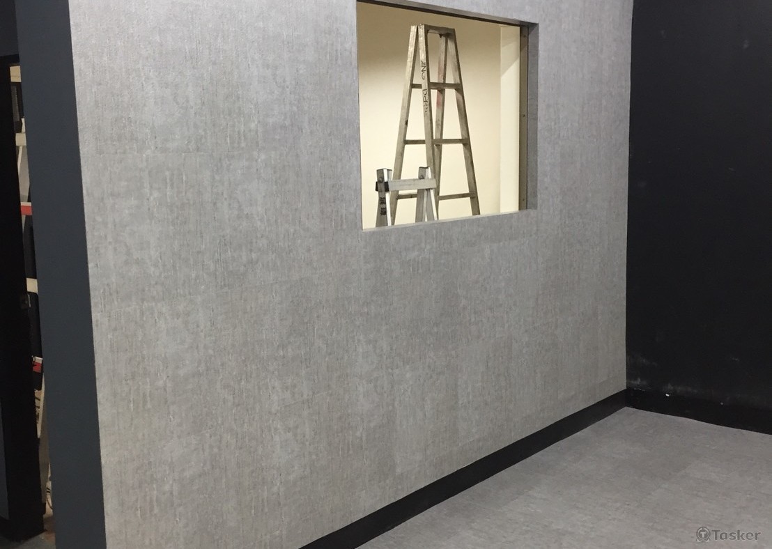 店面塑膠地板貼牆壁