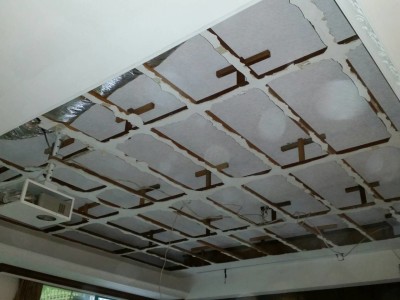 天花板施作