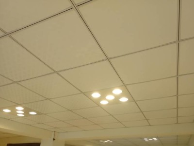 吉昇，輕鋼架，輕隔間，暗架天花板！聯絡電話:0973-396-397陳先生(台中)