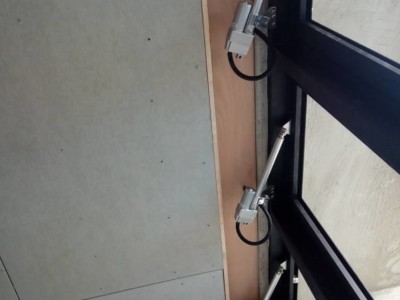 吉昇，輕鋼架，輕隔間，暗架天花板！聯絡電話:0973-396-397陳先生(台中)