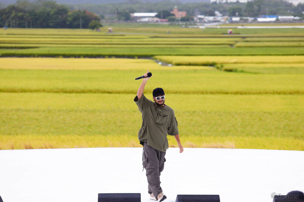 池上秋收稻穗藝術節＿張震嶽