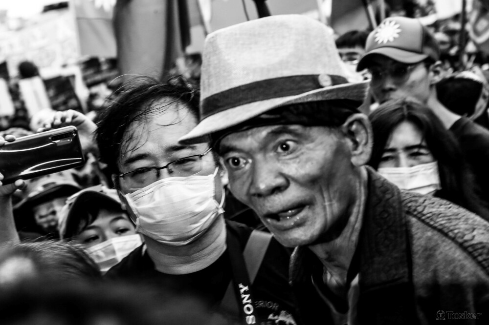 秋鬥大遊行＿柯賜海