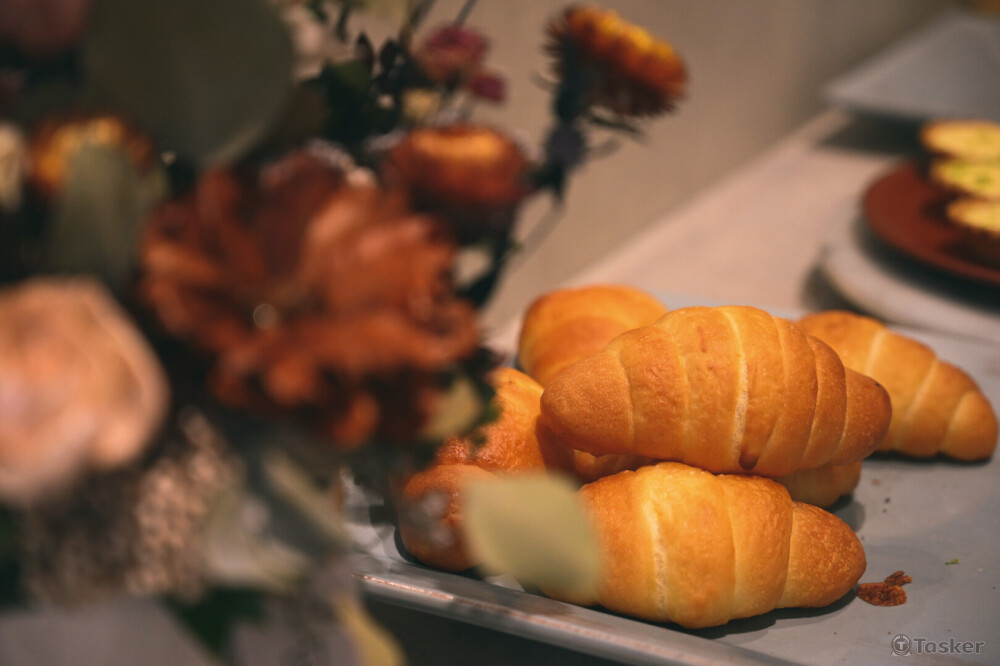 依照現場做拍攝（無燈具）