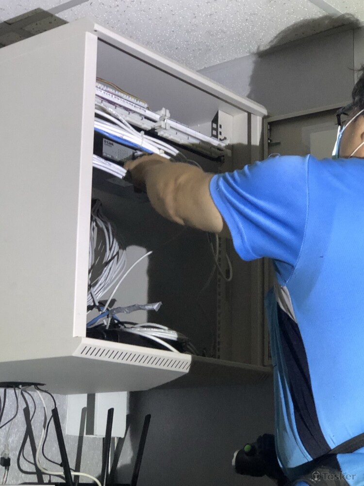 小型網路機箱線檢查