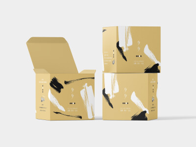 少少茶飲｜厚片包裝設計與產品攝影