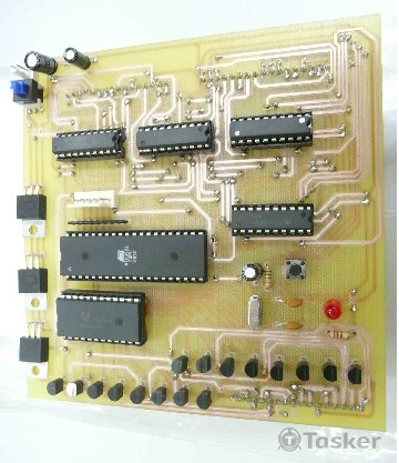 8051LCD驅動電路板設計