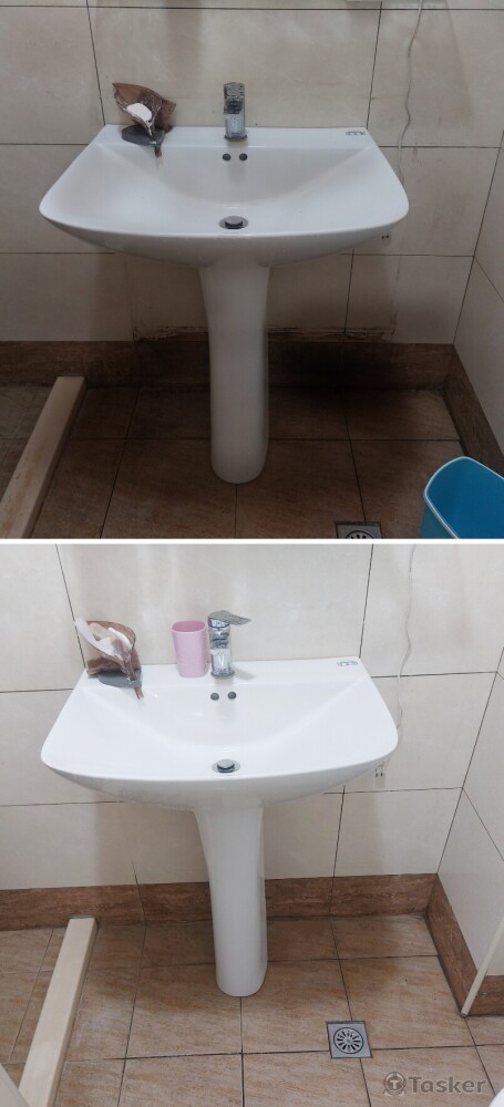 洗手台下方拆掉舊有櫃子驚覺隱藏嚴重黑黴垢