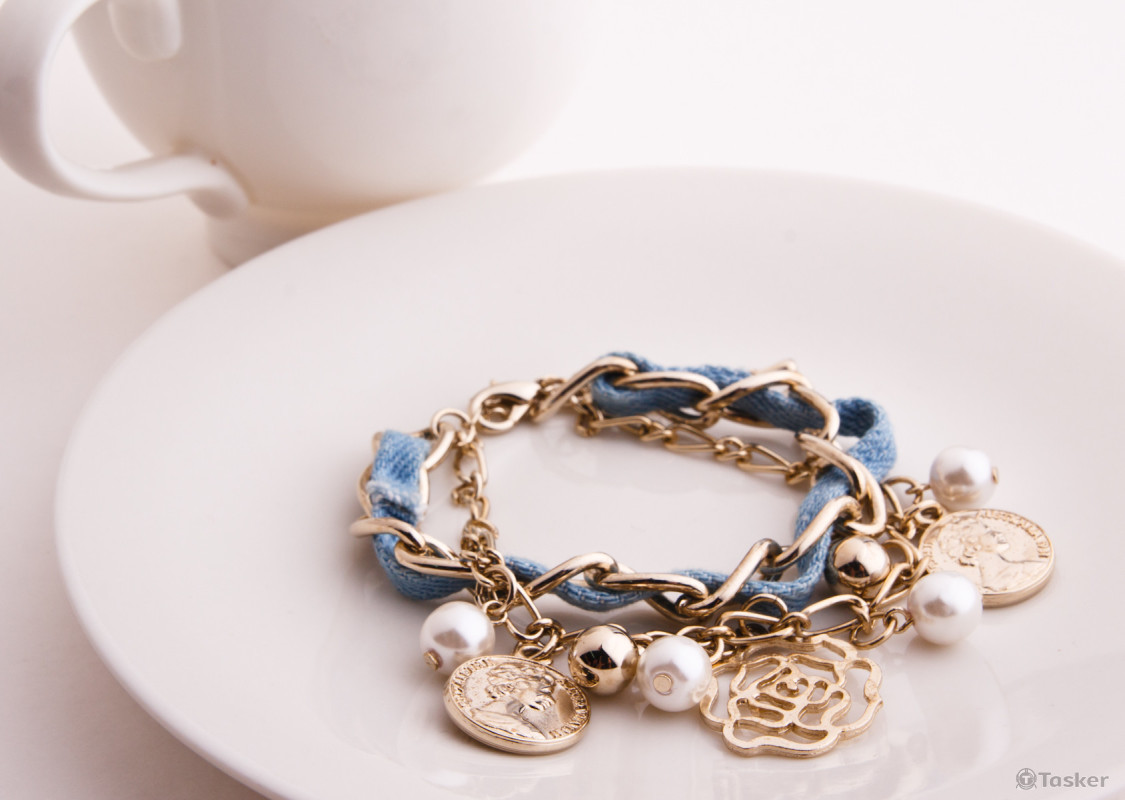 簡易情境拍設-飾品