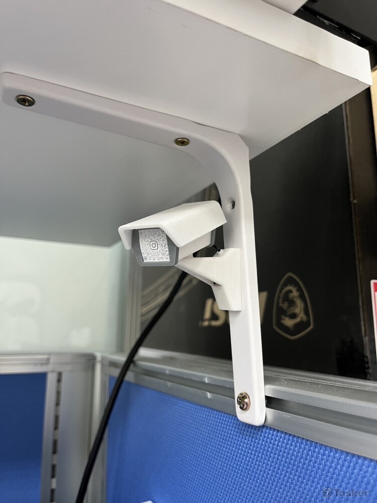 客製化監視器模型實體圖