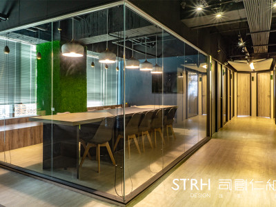 雲峰國際商務中心-聚峰館