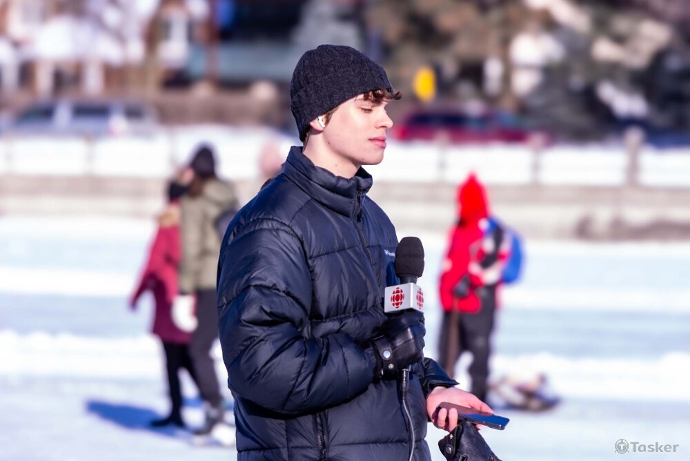 Reporter on Rideau Canal Skateway