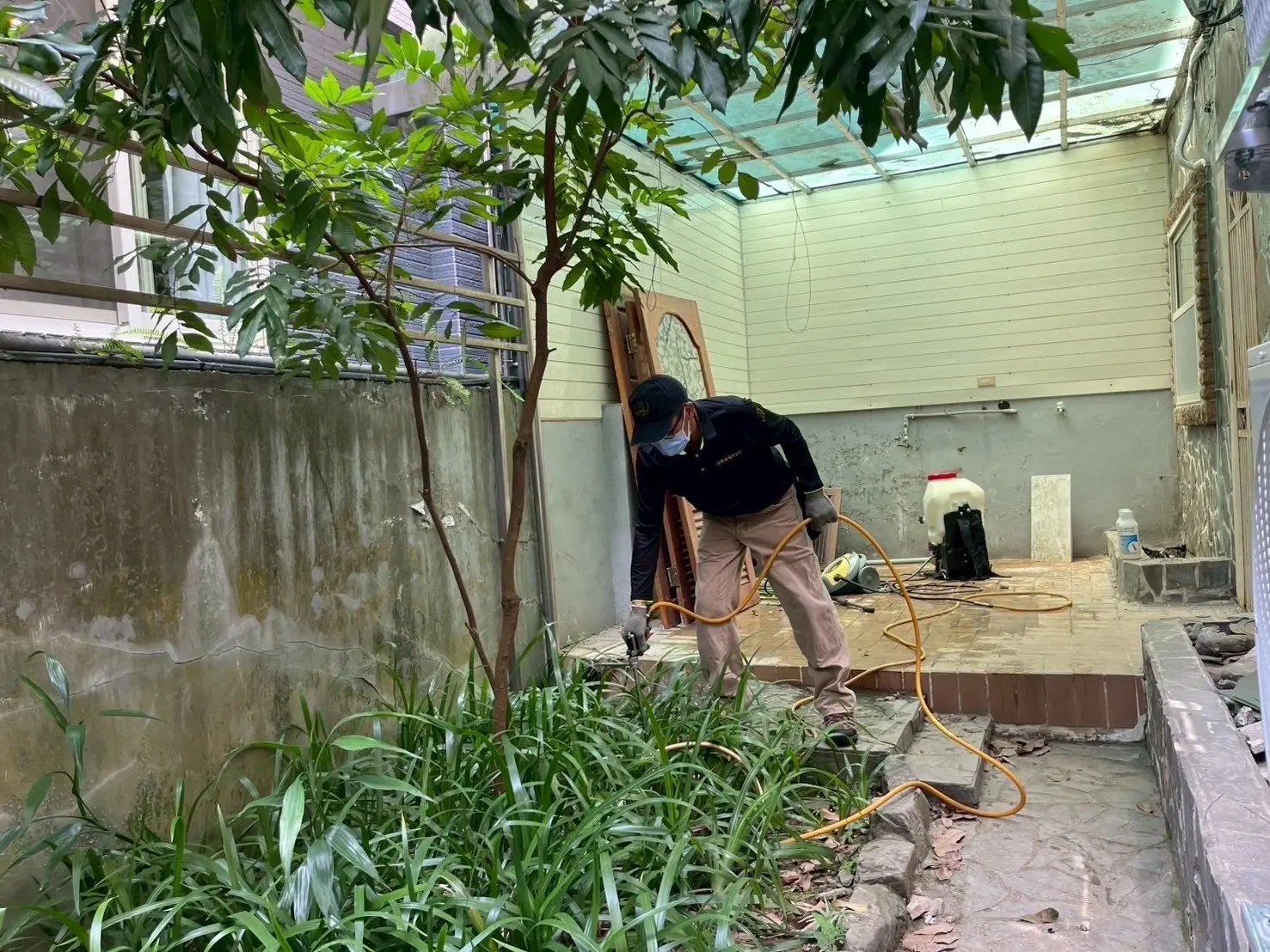 外圍土壤灌注建立第一道防護網