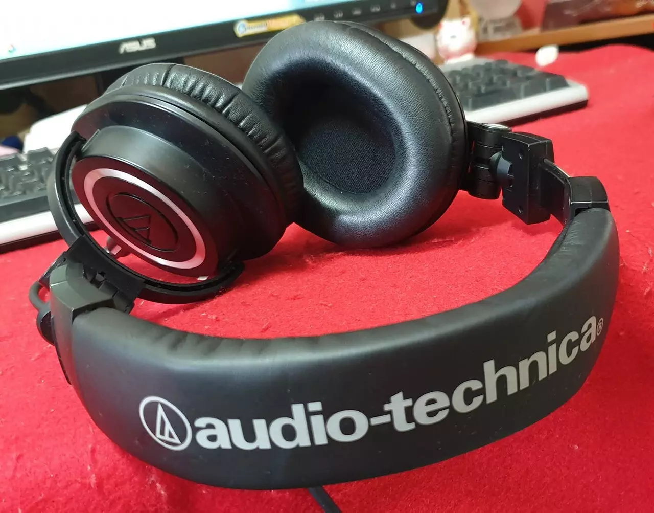 廣告操作說明旁白有聲書影片配音