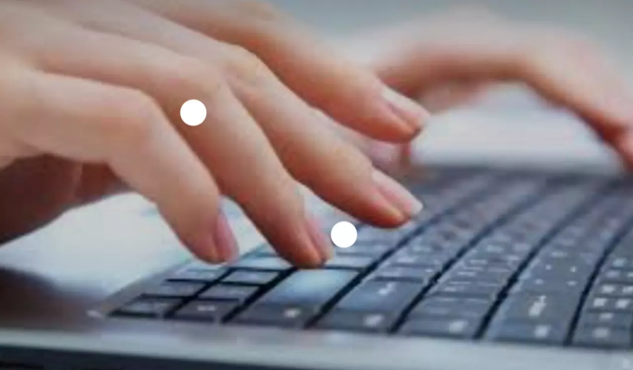 文編校對/潤稿（尤精小說）