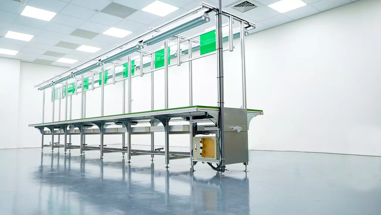 產品代工組裝跟包裝