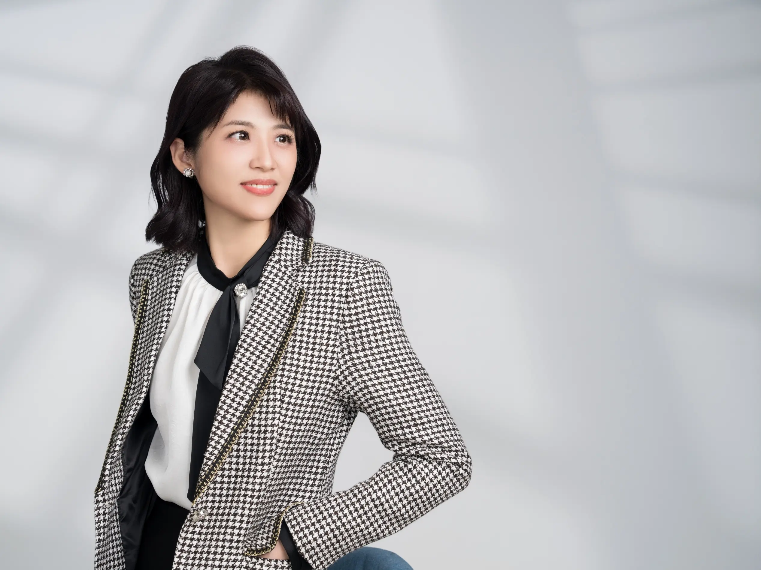 時裝造型 廣告梳化