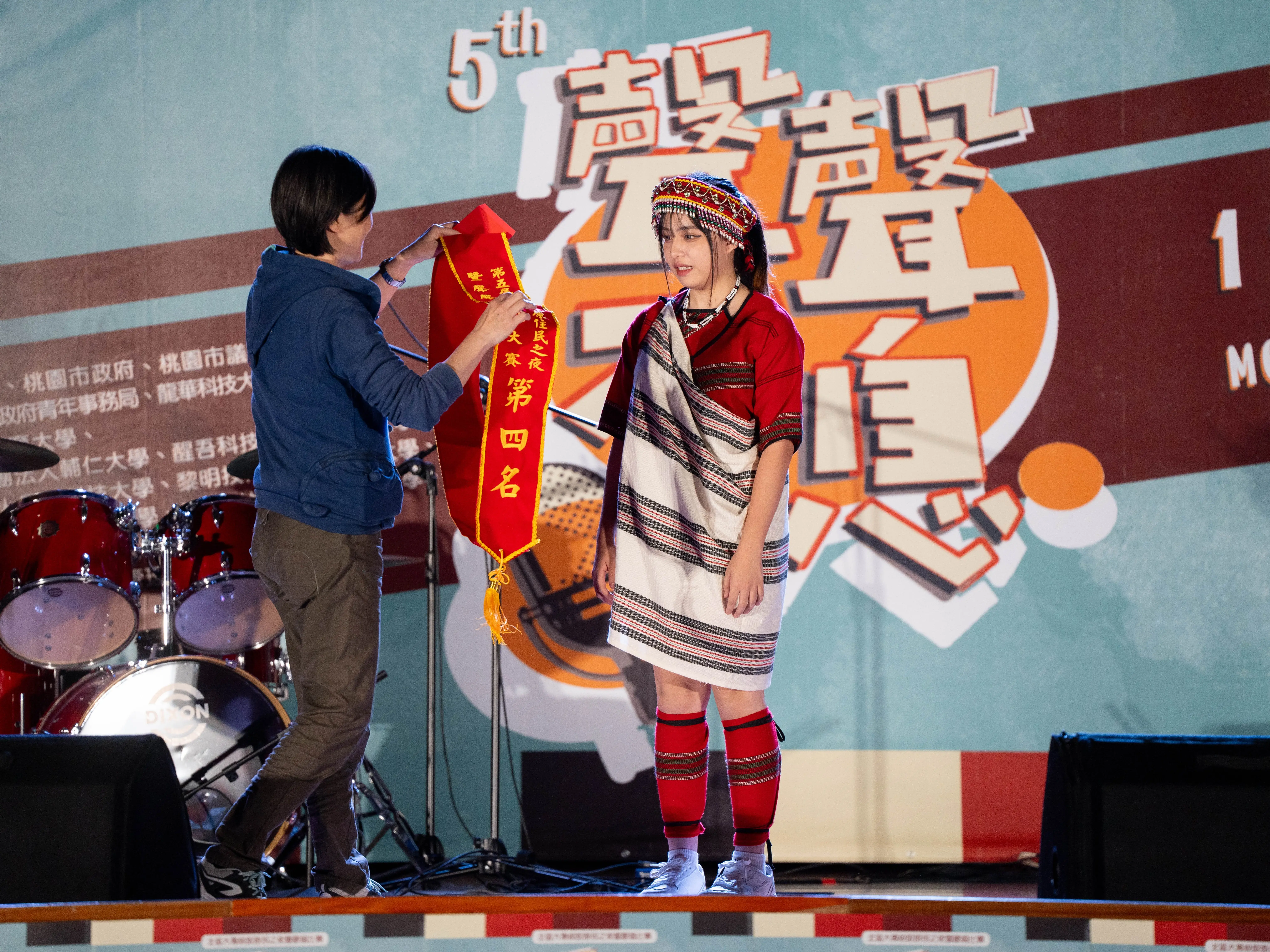 駐唱、婚禮歌手、尾牙表演