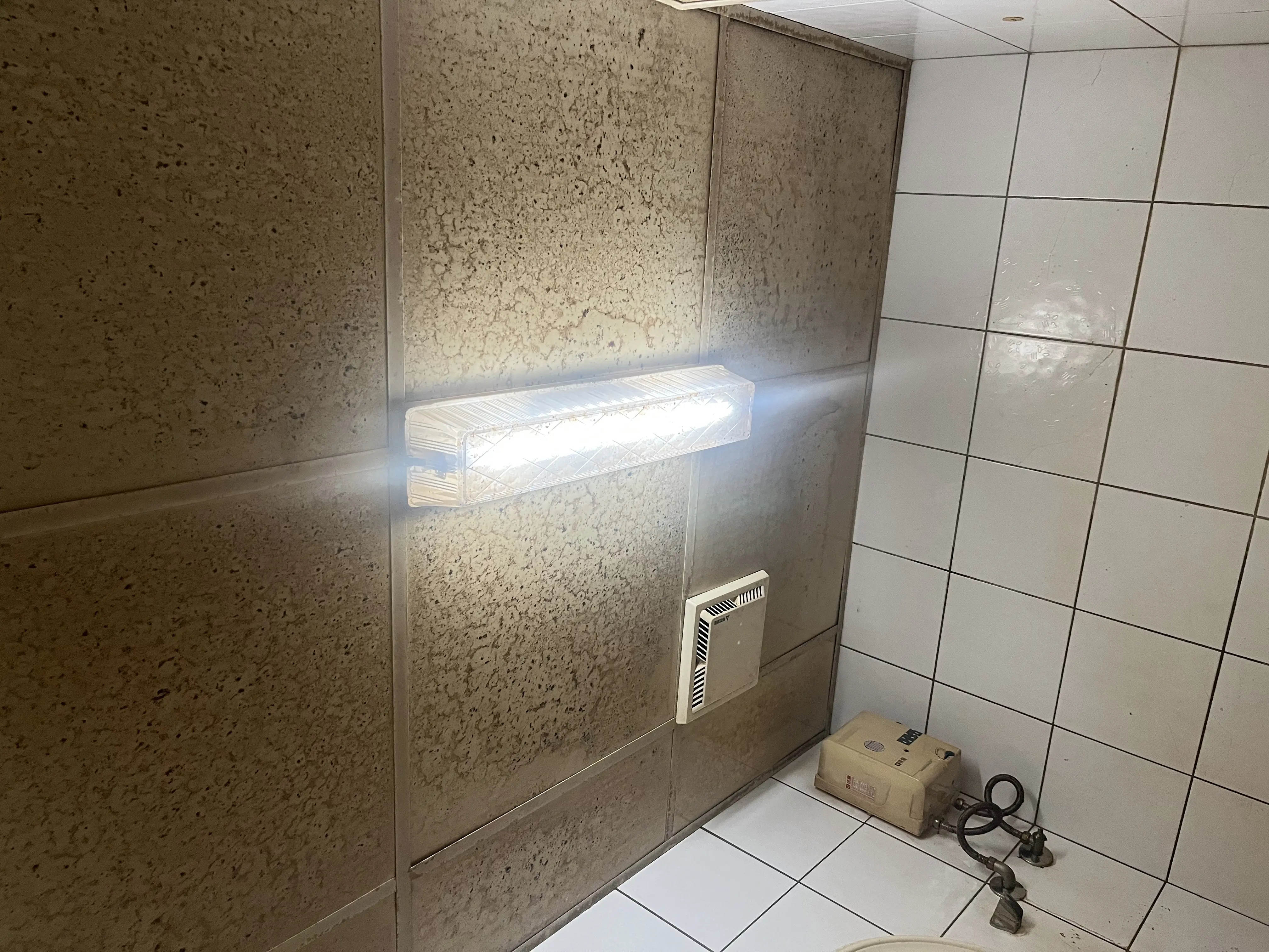 租客退房浴廁清潔